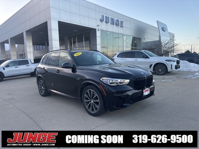 2023 BMW X5 45e's photo
