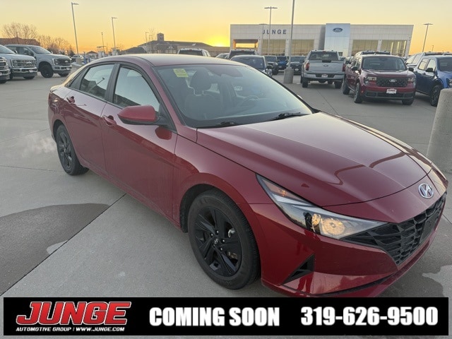 2023 Hyundai Elantra Blue