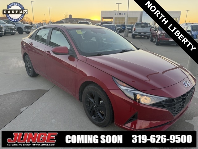 2023 Hyundai Elantra Blue's photo