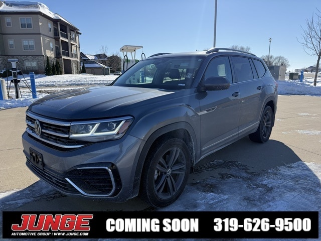 2022 Volkswagen Atlas SEL R-Line's photo