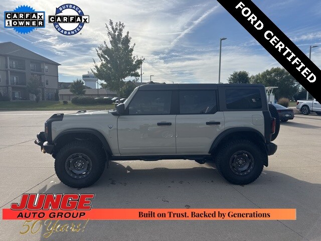 2022 Ford Bronco Everglades photo 4