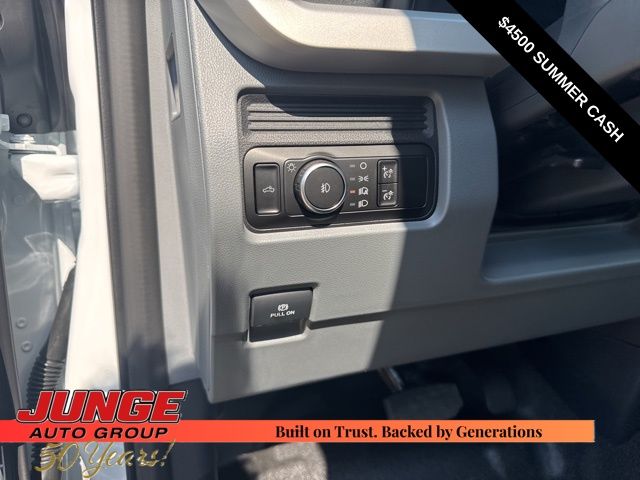 2026 Ford F-250 Super Duty XL - Photo 17