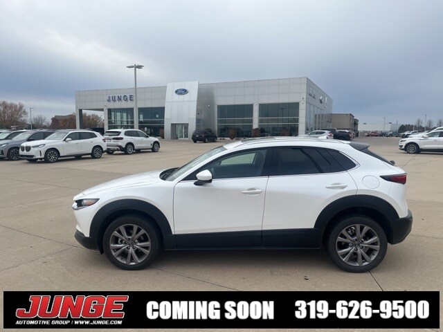 2021 Mazda CX-30 Premium photo 2