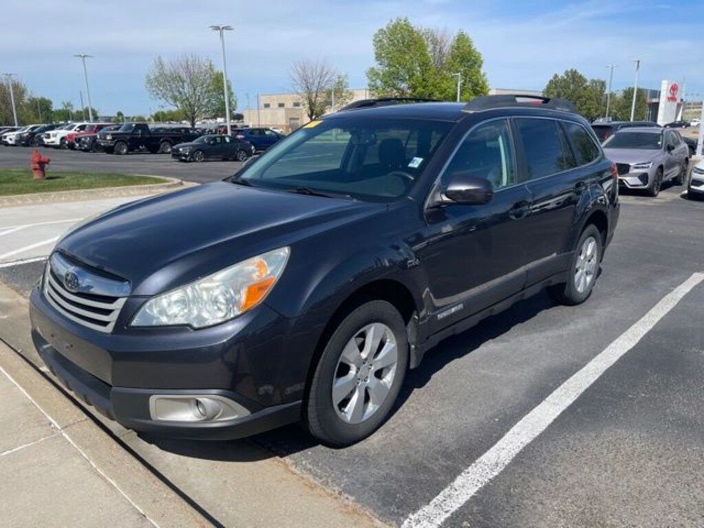 Used 2011 Subaru Outback 2.5i Premium SUV