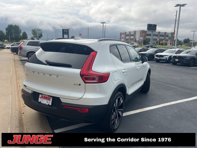 2026 Volvo XC40 Ultra - Photo 23