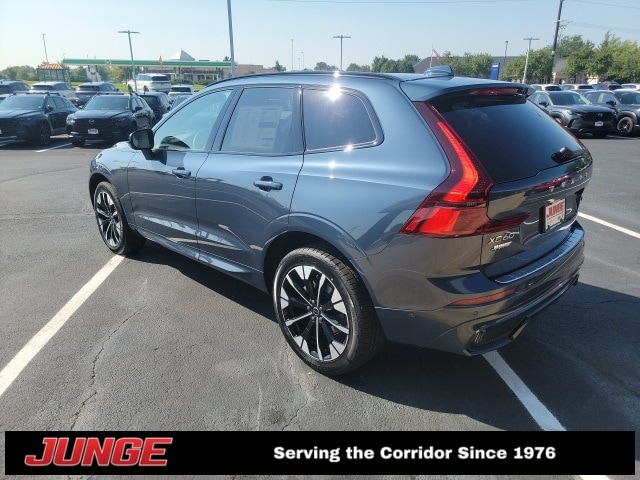 2026 Volvo XC60 Plus - Photo 24