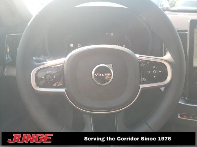 2026 Volvo XC90 Plus - Photo 6