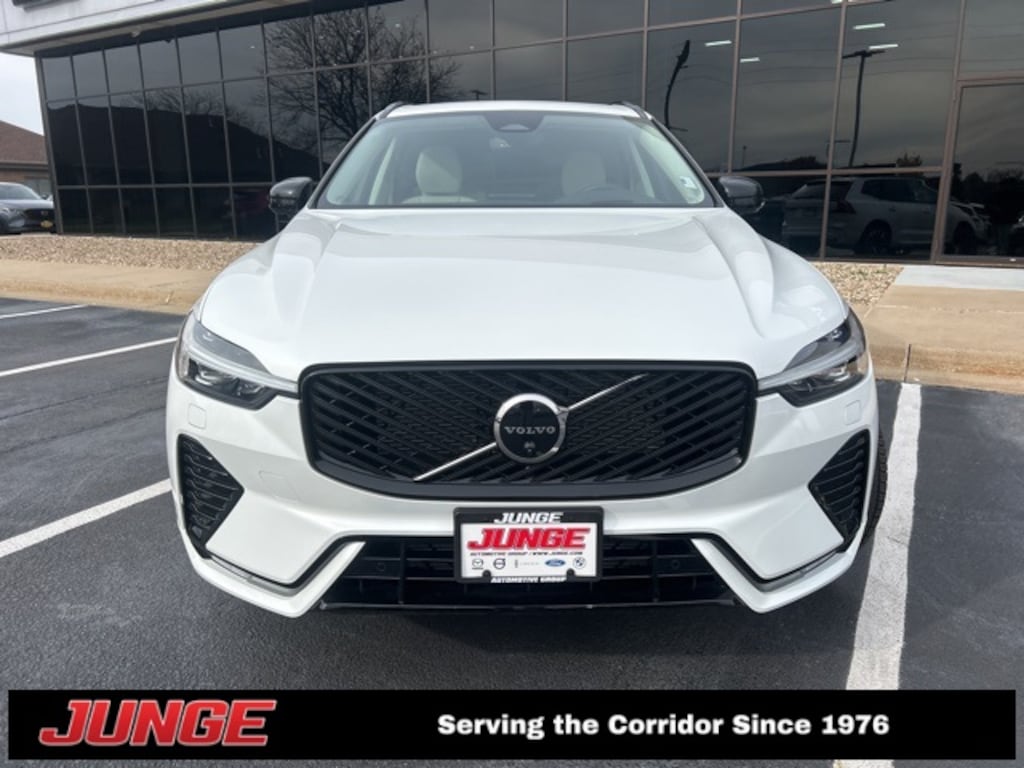 New 2026 Volvo XC60 B5 Ultra SUV