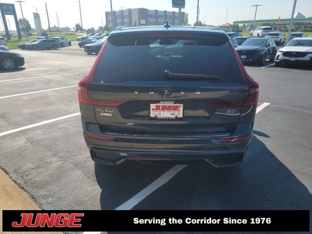 2026 Volvo XC60 Plus - Photo 27