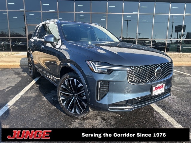 2026 Volvo XC90 Plus's photo