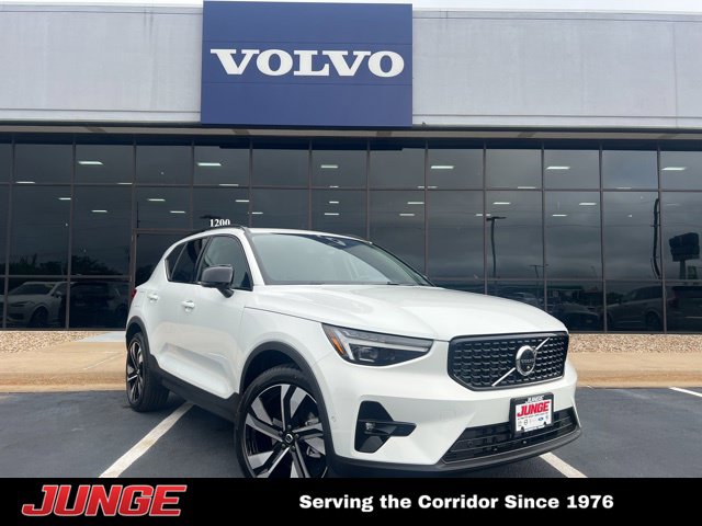 2026 Volvo XC40 B5 Ultra AWD SUV