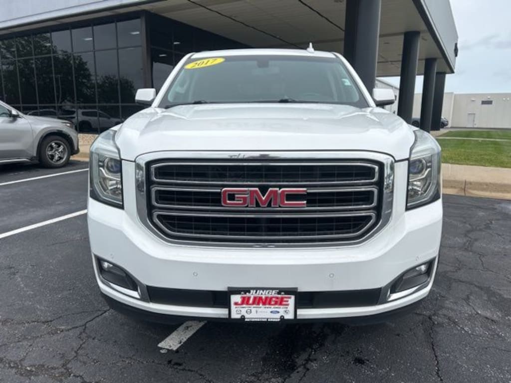 Used 2017 GMC Yukon XL SLE SUV