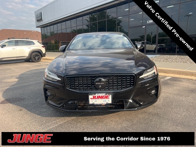 Certified 2024 Volvo S60 Plus with VIN 7JRL12TH9RG320415 for sale in Hiawatha, IA