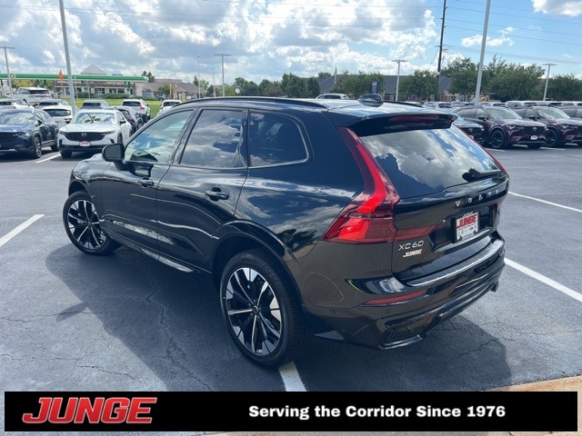 2026 Volvo XC60 Plus - Photo 20