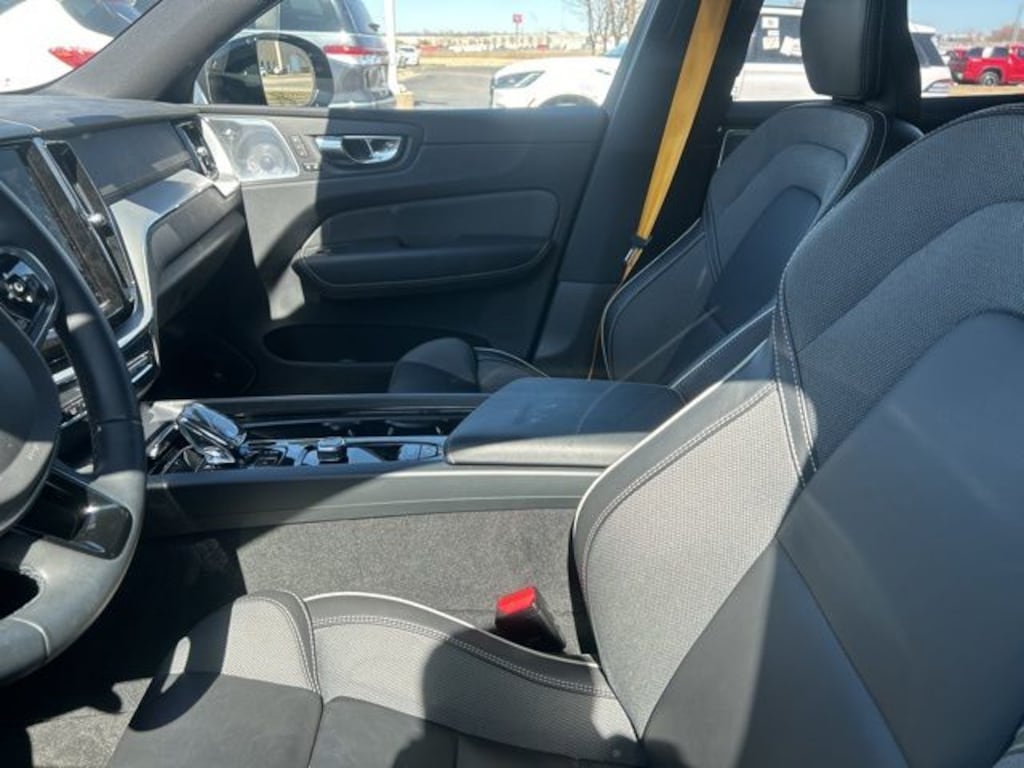 Used 2023 Volvo XC60 Recharge Plug-In Hybrid T8 Polestar SUV