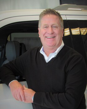 Staff member Mike Reeve from ID_5d69eff64ca2