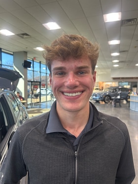 Staff member Gavin Peshek from ID_5d69eff64ca2