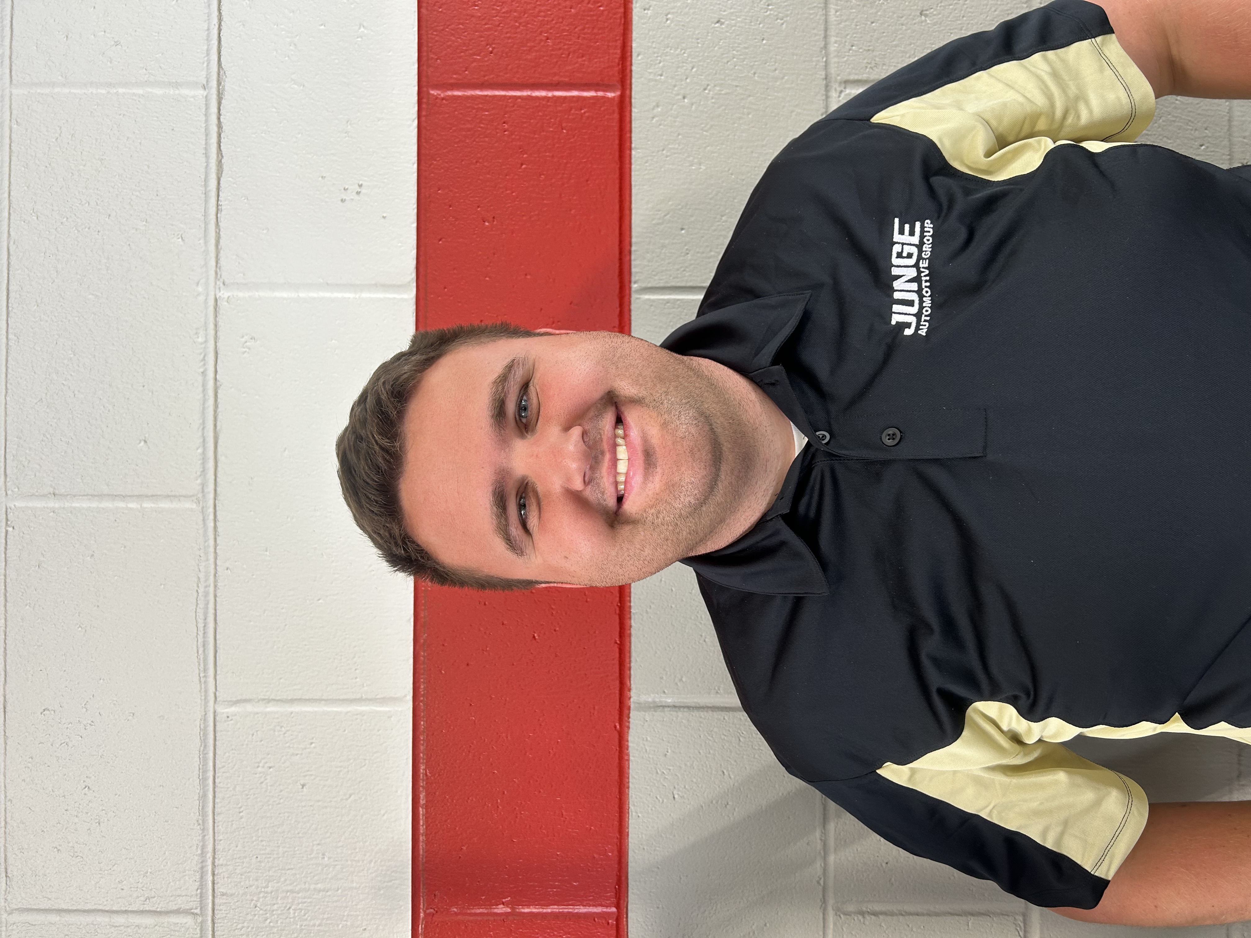 Staff member Thomas Beevers from ID_5d69eff64ca2