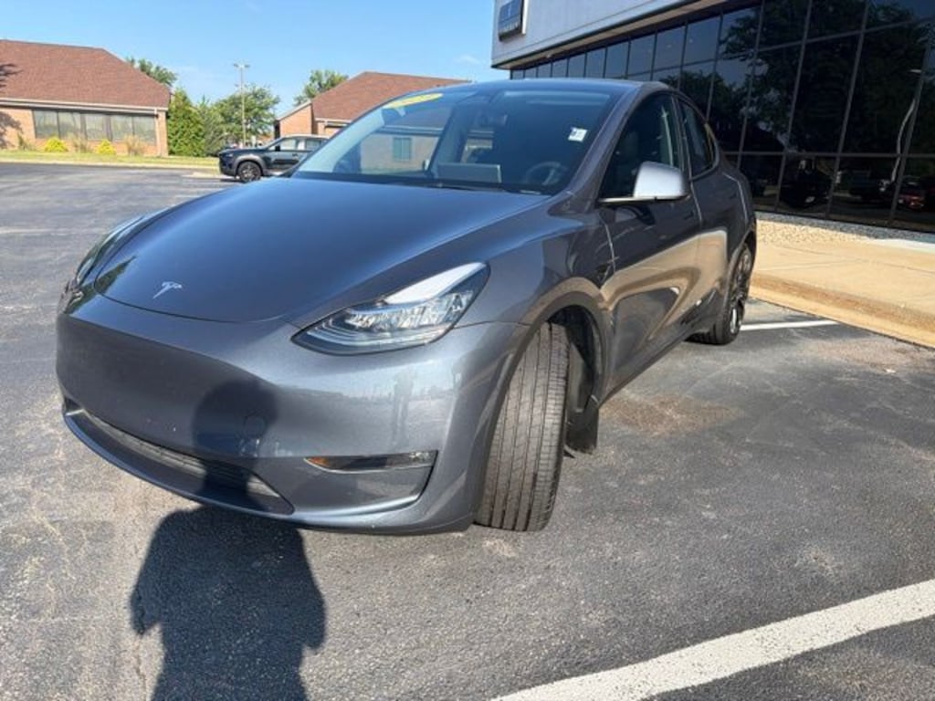 Used 2023 Tesla Model Y Long Range SUV