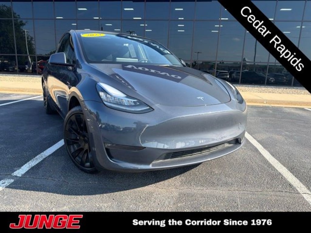 Used 2023 Tesla Model Y Long Range SUV