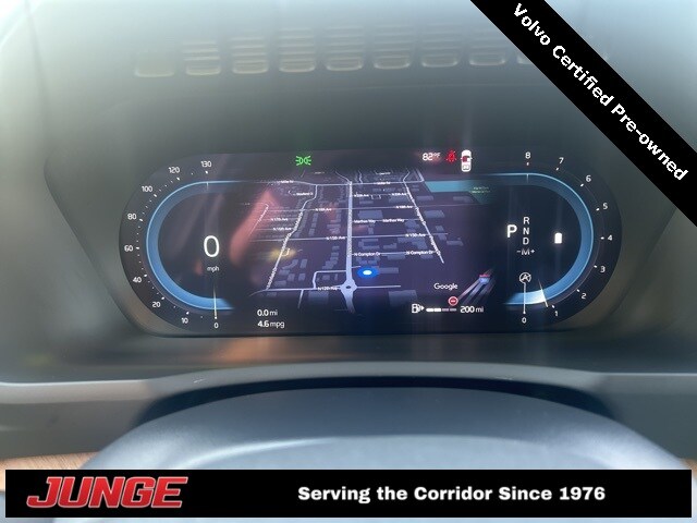 2023 Volvo XC90 Plus photo 2