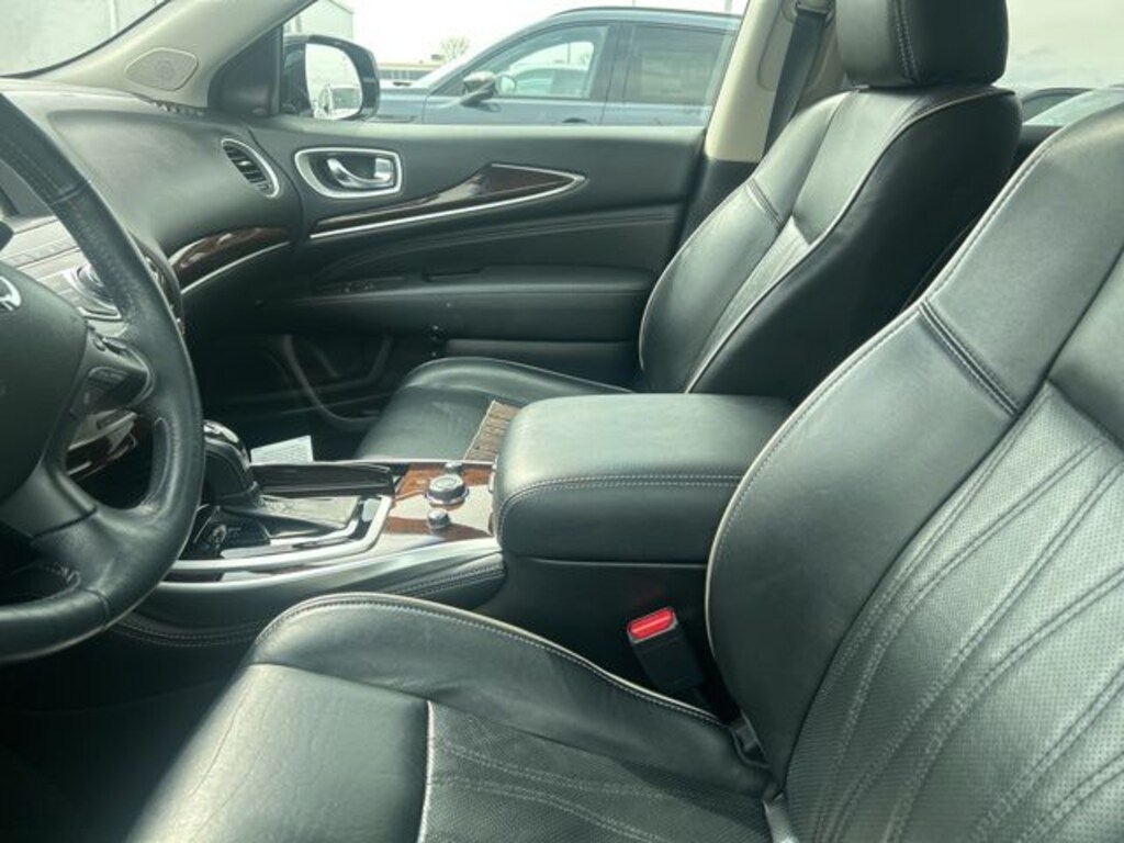 Used 2016 INFINITI QX60 Base SUV