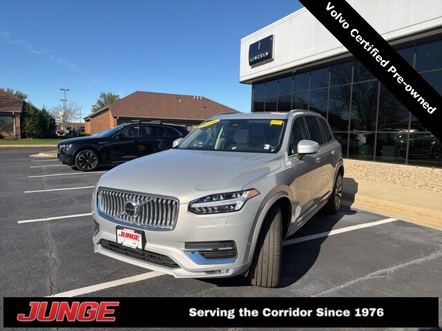 2024 Volvo XC90 B5 Plus photo 2