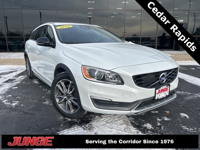2016 Volvo V60 Platinum