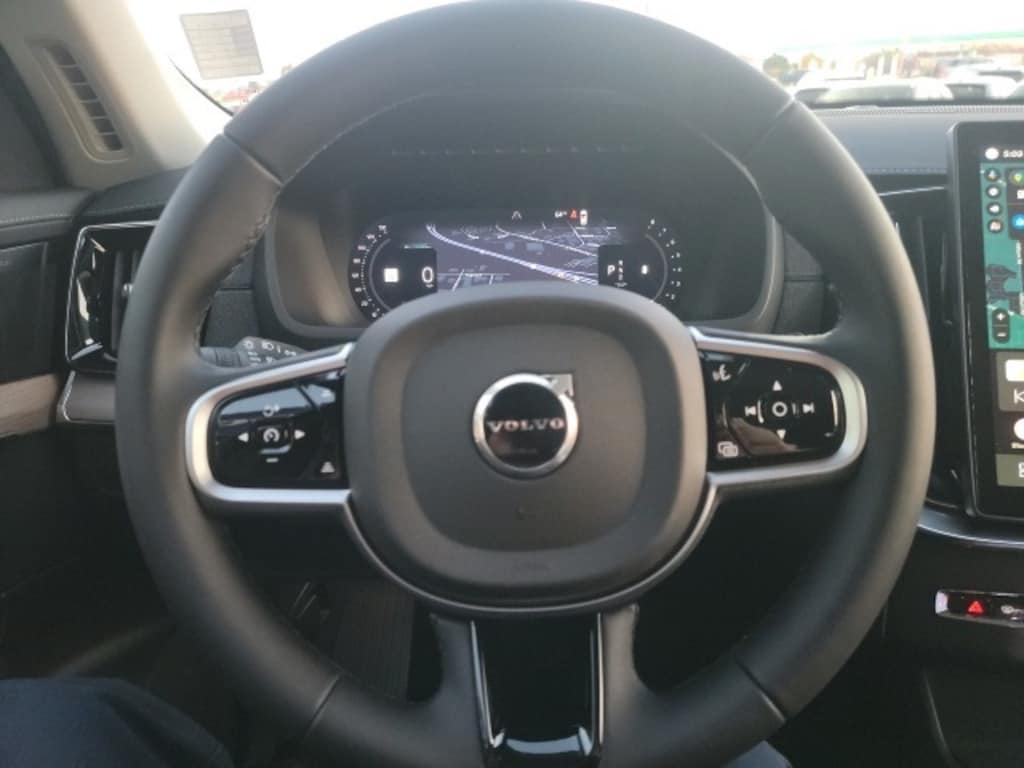 New 2026 Volvo XC90 B6 Plus 7-Seater SUV