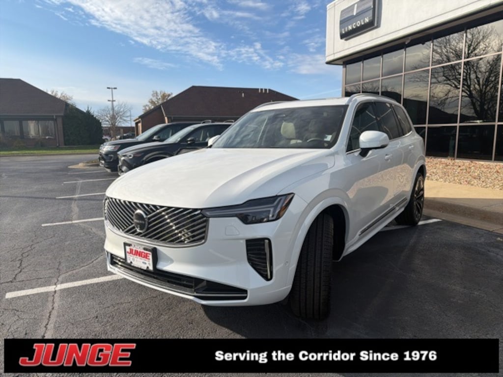 New 2026 Volvo XC90 B6 Plus 7-Seater SUV