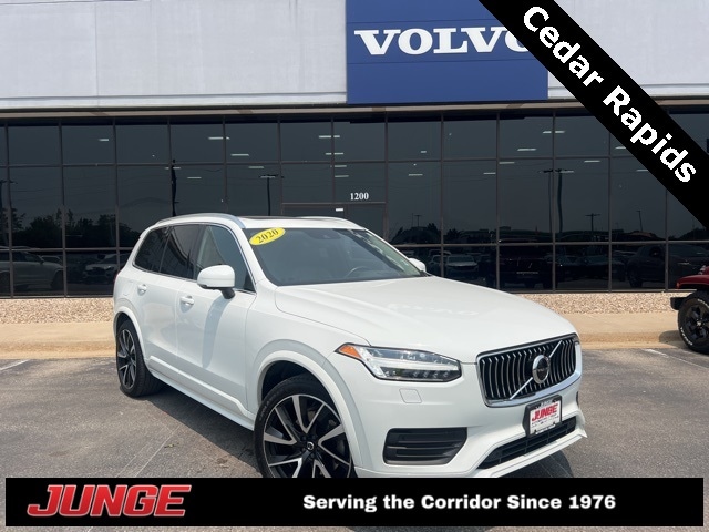 Featured Pre-Owned 2020 Volvo XC90 T6 Momentum SUV for sale in Hiawatha, IA