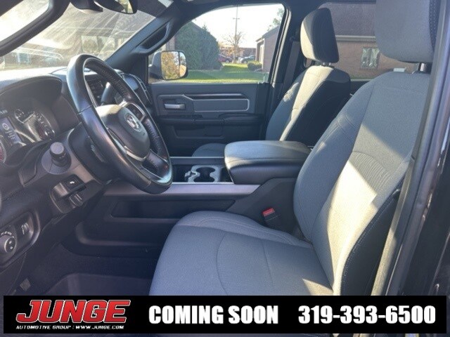 2022 Ram 3500 Big Horn photo 2