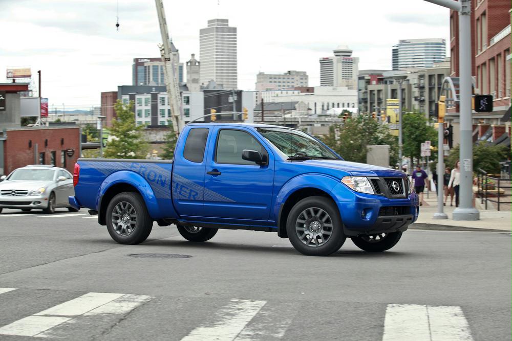 Nissan frontier cargo capacity #3