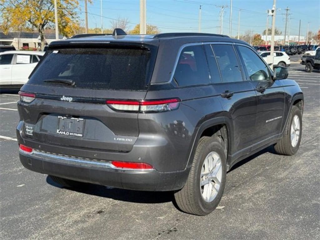 Used 2025 Jeep Grand Cherokee Laredo X SUV