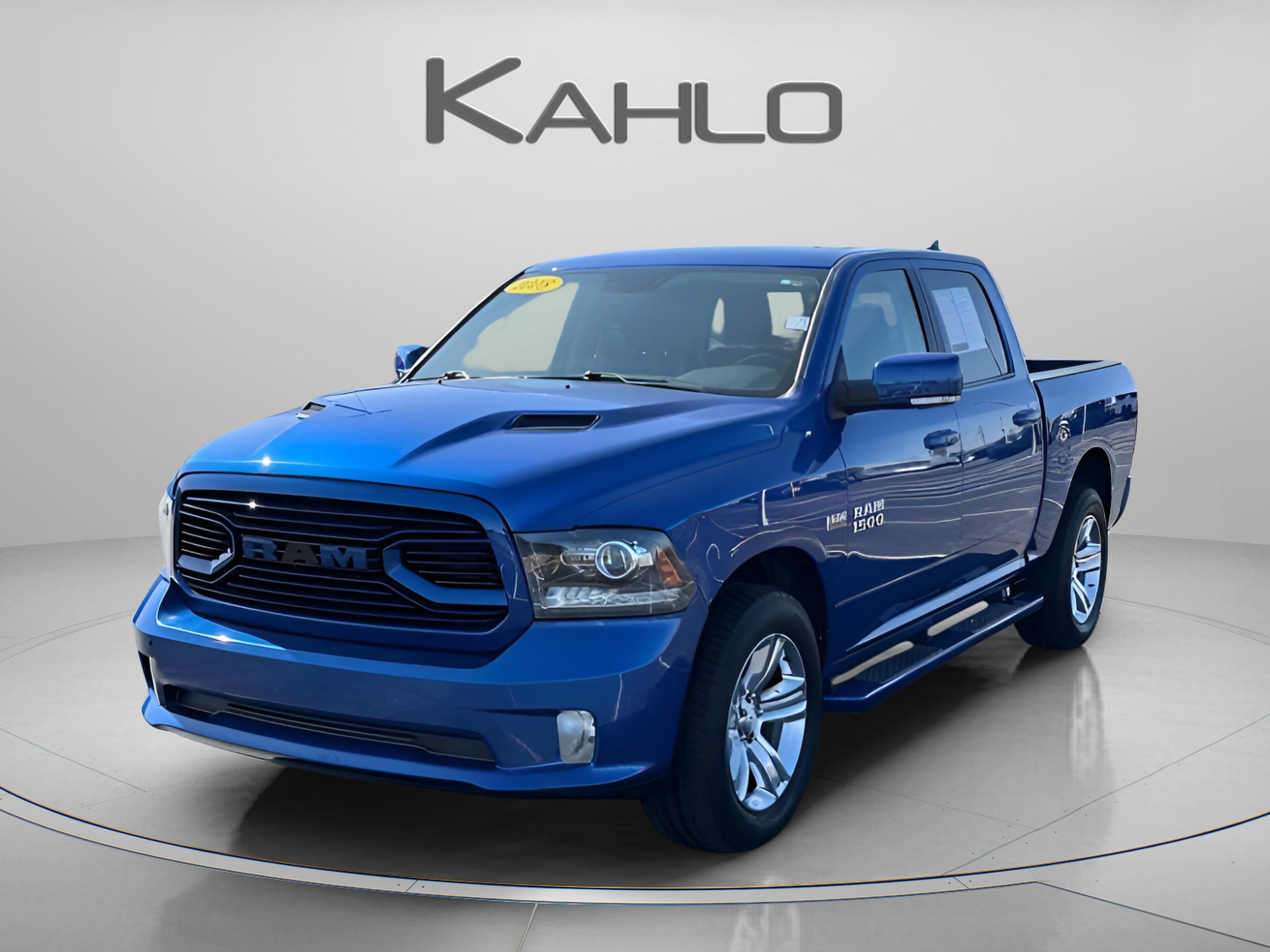 2018 RAM 1500 Sport 4x4 Crew Cab 5'7's photo