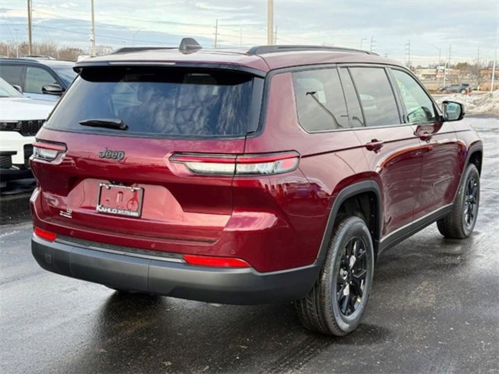 New 2025 Jeep Grand Cherokee L Altitude X Sport Utility