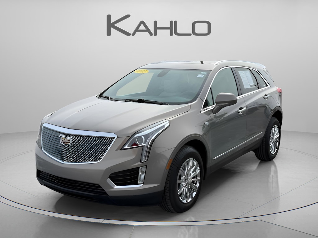 Used 2017 Cadillac XT5 Luxury AWD SUV
