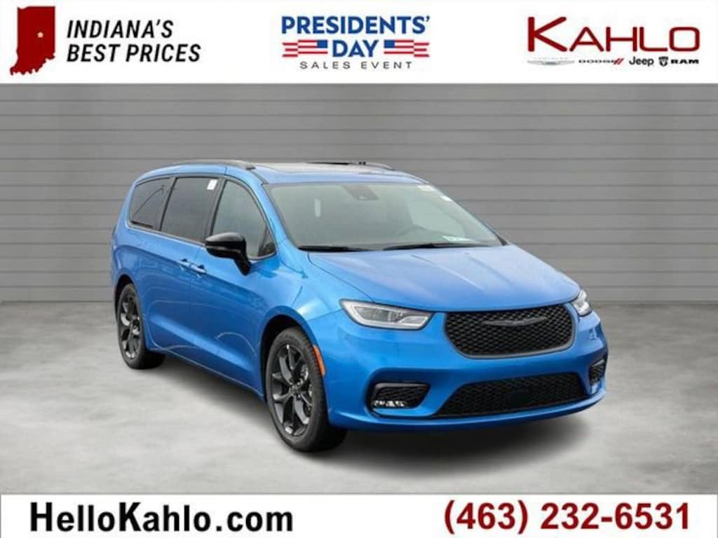 New 2026 Chrysler Pacifica Limited Passenger Van