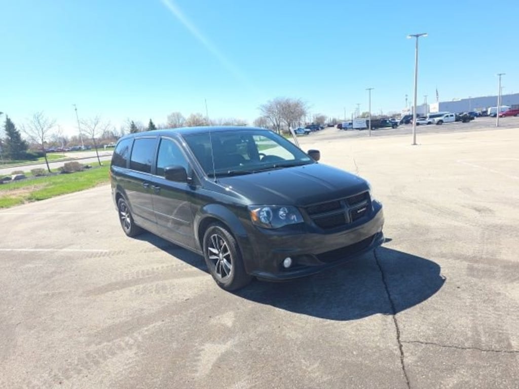 Used 2017 Dodge Grand Caravan GT Van