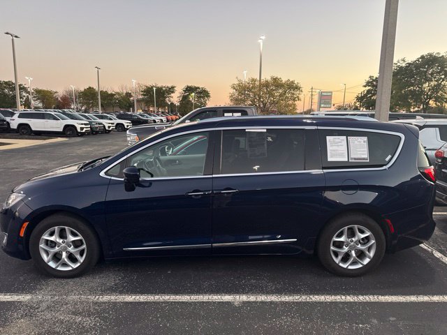 Used 2017 Chrysler Pacifica Touring-L Plus Van