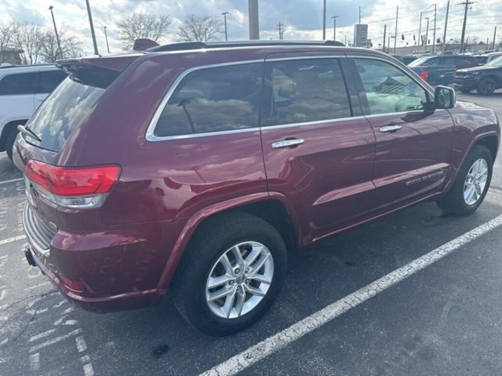 Used 2017 Jeep Grand Cherokee Overland SUV