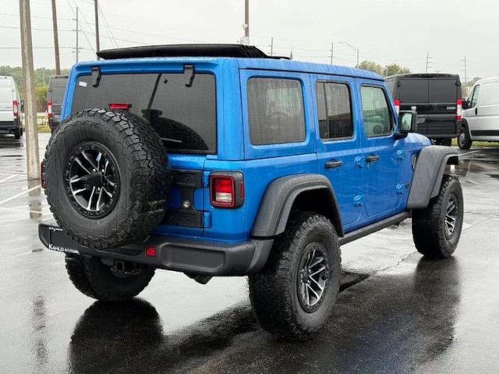New 2025 Jeep Wrangler Willys Sport Utility