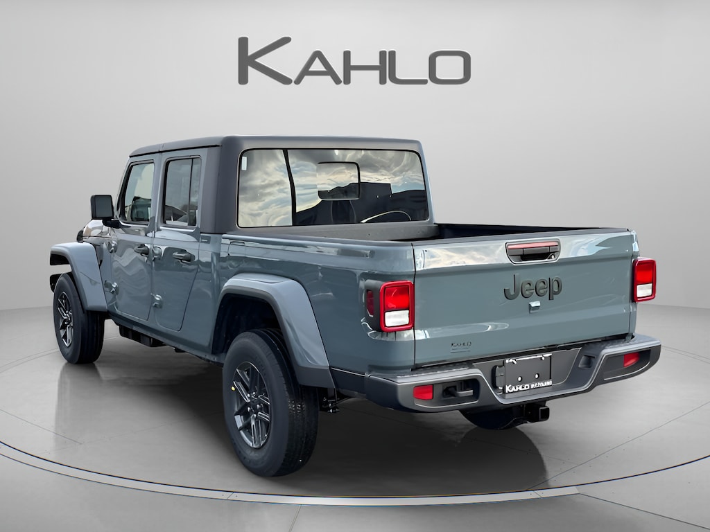 New 2026 Jeep Gladiator Sport S Pickup