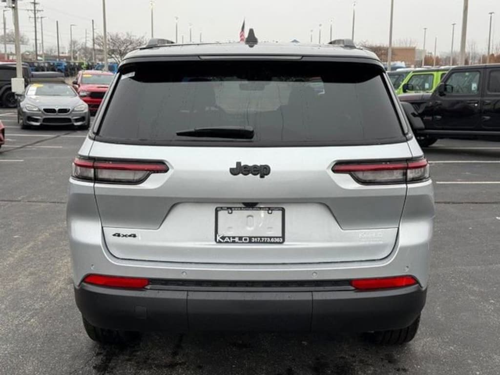 New 2025 Jeep Grand Cherokee L Limited Sport Utility