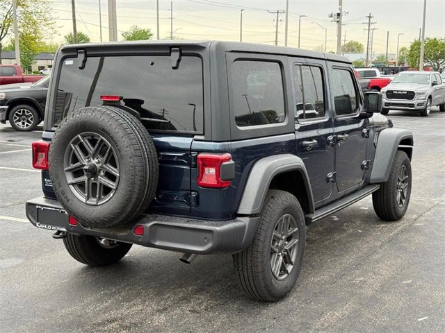 2025 Jeep Wrangler Sport S photo 3