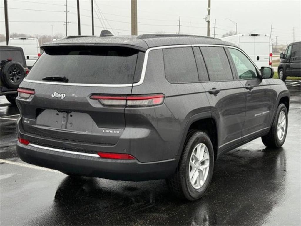 New 2025 Jeep Grand Cherokee L Laredo X Sport Utility