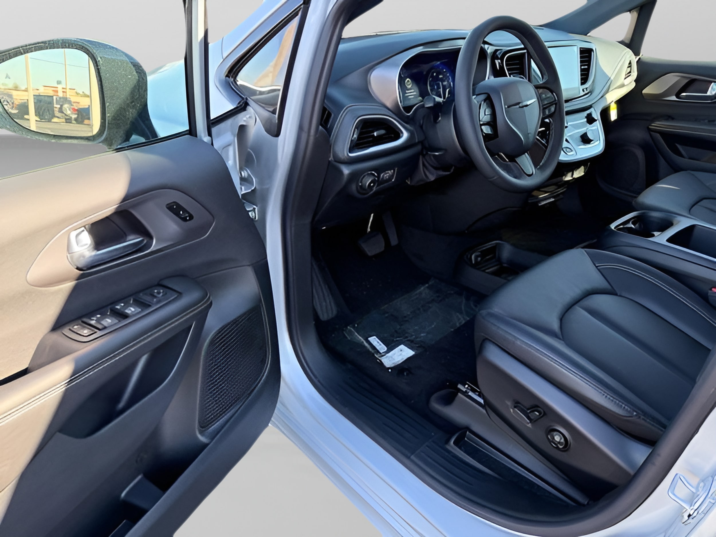 2026 Chrysler Pacifica Select - Photo 30