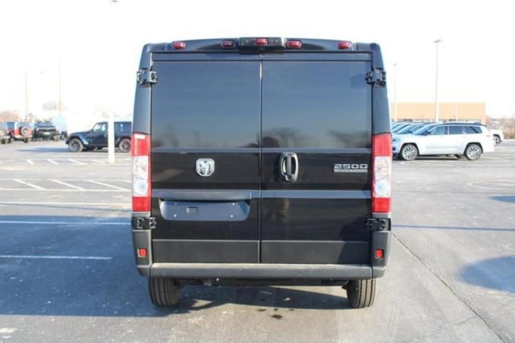 New 2025 Ram ProMaster 2500 SLT Cargo Van