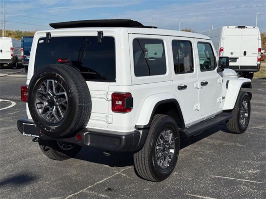 New 2026 Jeep Wrangler Sahara Sport Utility
