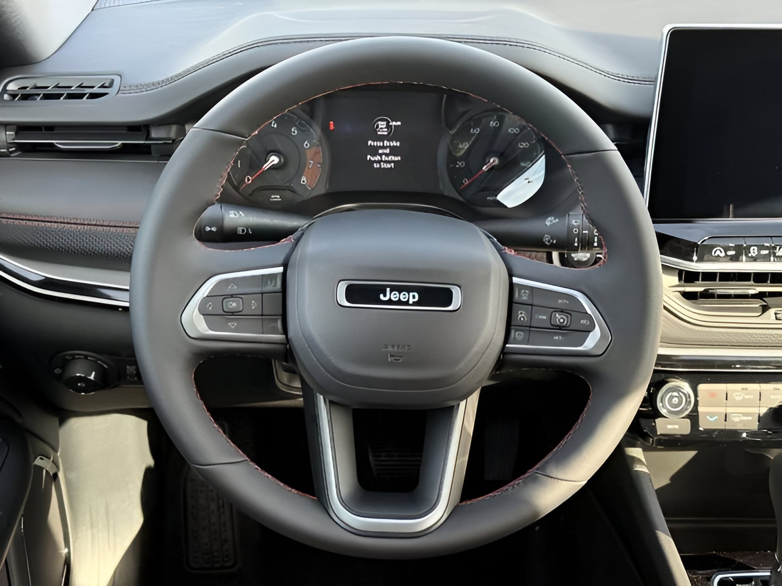 2026 Jeep Compass Trailhawk - Photo 11